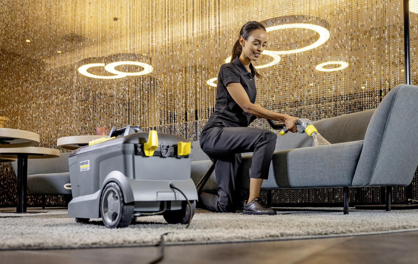 Krcher Puzzi 10/1 Carpet & Upholstery Cleaner